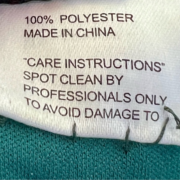 JVN by JOVANI Green Sequin Double Strap High Cutaway Slit Prom Gown—SZ. 8 - Picture 15 of 17